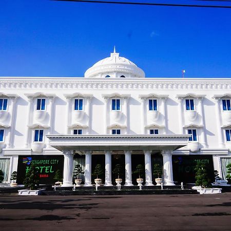 Singapore City Hotel Batu Bara Sungaibalai 外观 照片