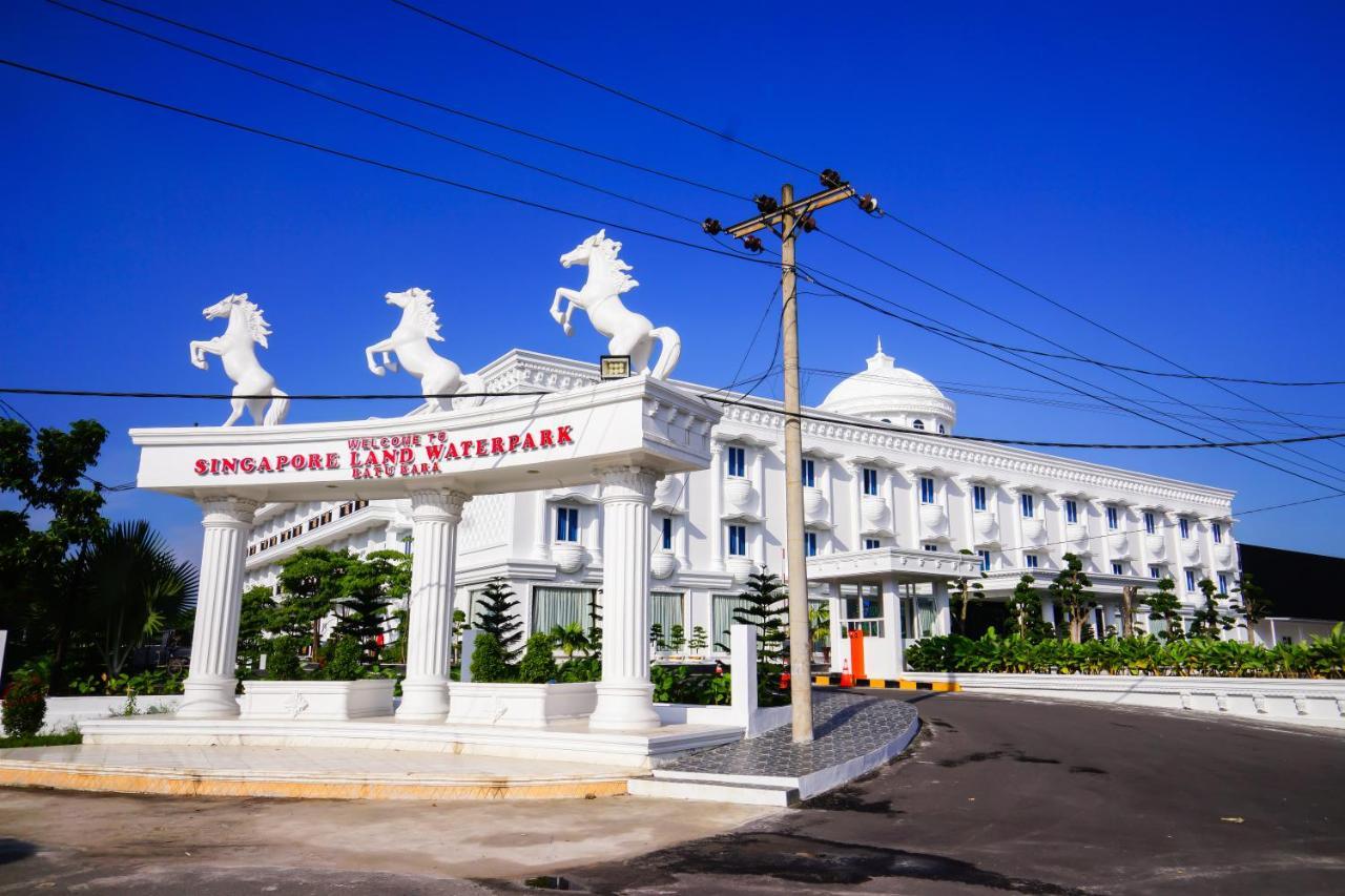 Singapore City Hotel Batu Bara Sungaibalai 外观 照片