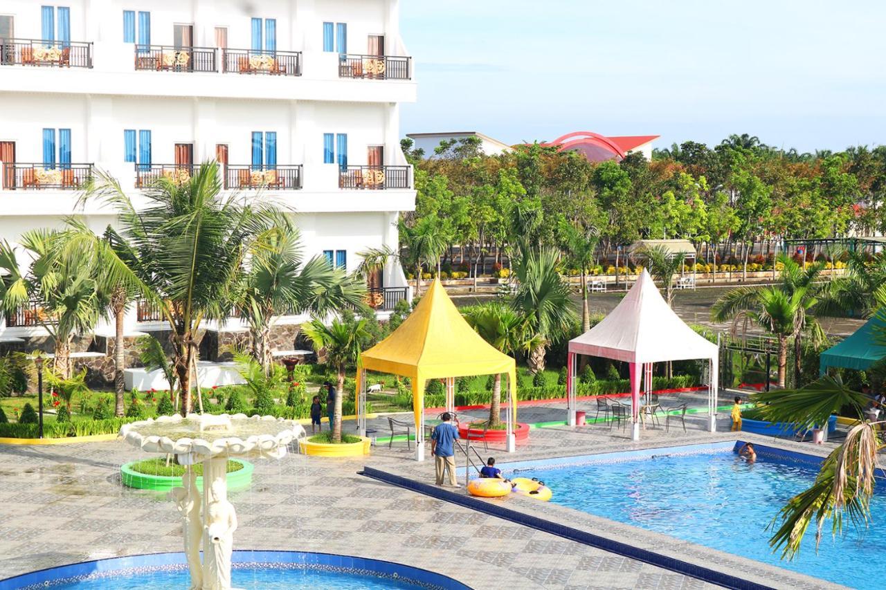 Singapore City Hotel Batu Bara Sungaibalai 外观 照片